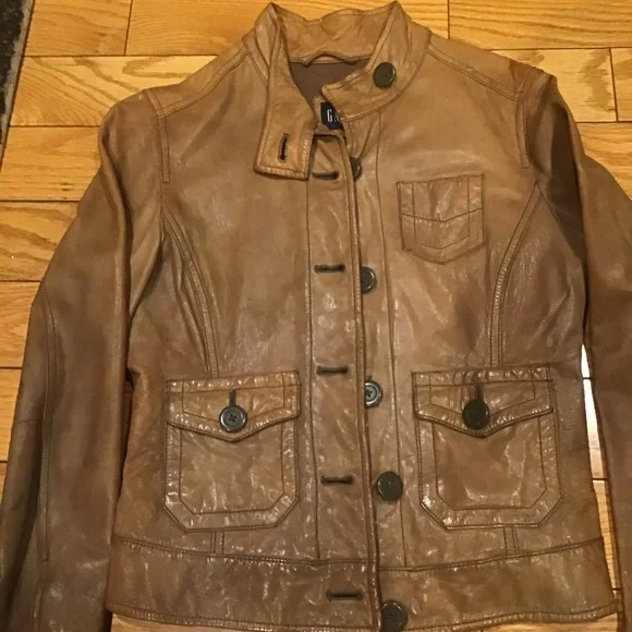 Leather jacket - Picture 11 of 12